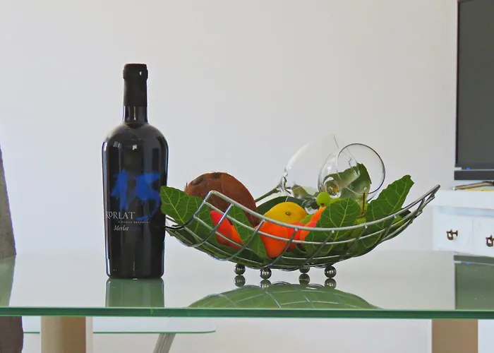 Andrea Τρογκίρ